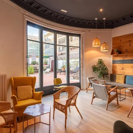 The Central House Barcelona Gracia Hostel Barcelona
