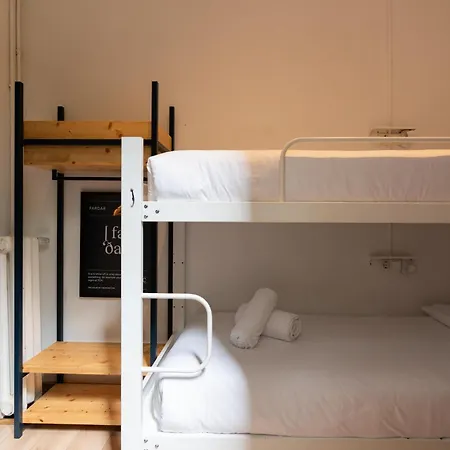 The Central House Barcelona Gracia Hostel