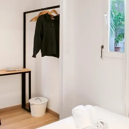 The Central House Barcelona Gracia *
